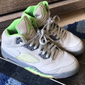 Used Jordan 5 Green Bean Sz 10 7/10 Good condition